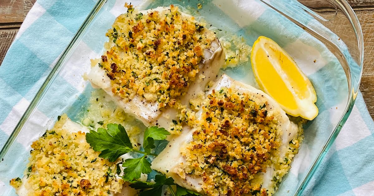 2 pieces of baked cod with crispy panko topping.