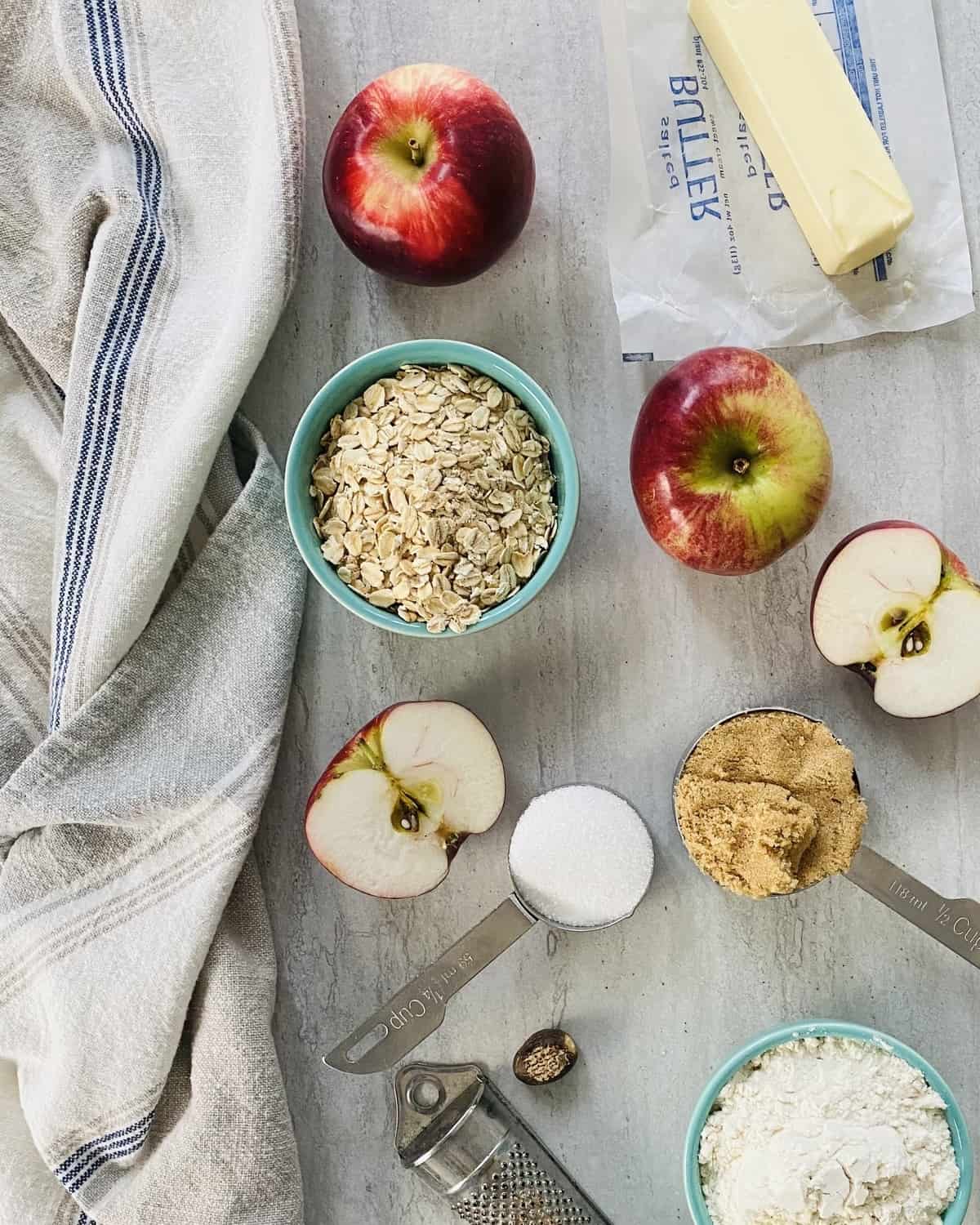apples, butter, flour, brown sugar, sugar, nutmeg, rolled oats