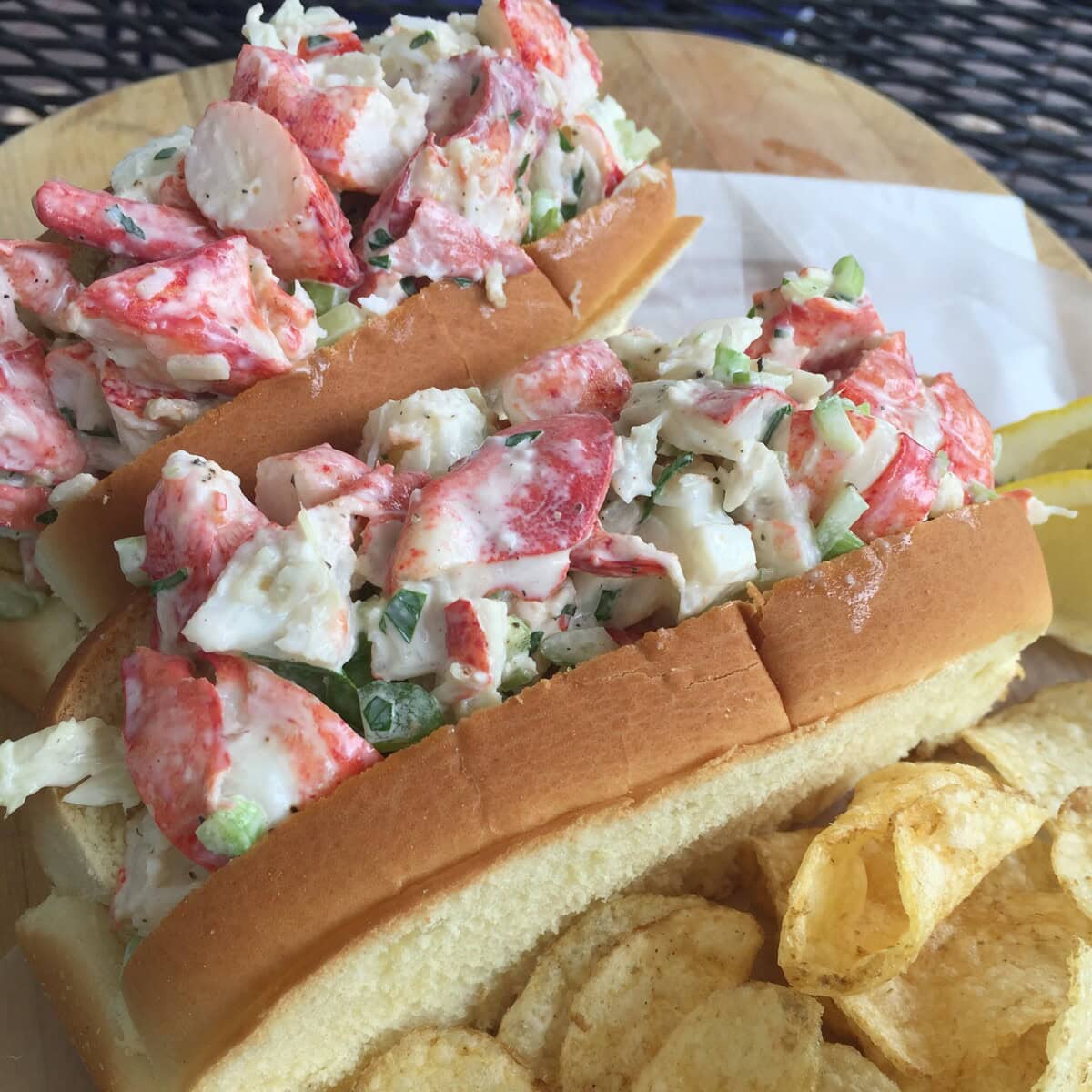 How to Make Lobster Rolls