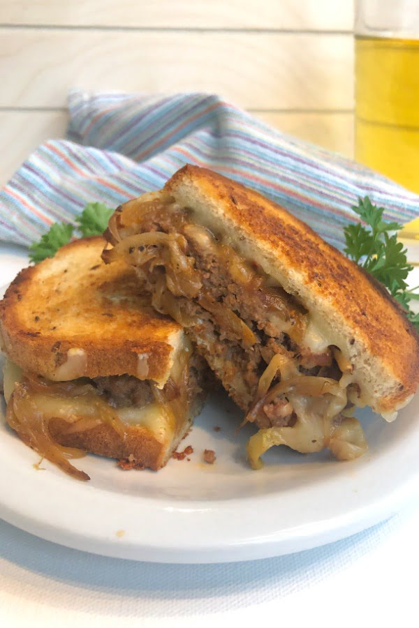 Deliciously Good Caramelized Onion Patty Melt Recipe