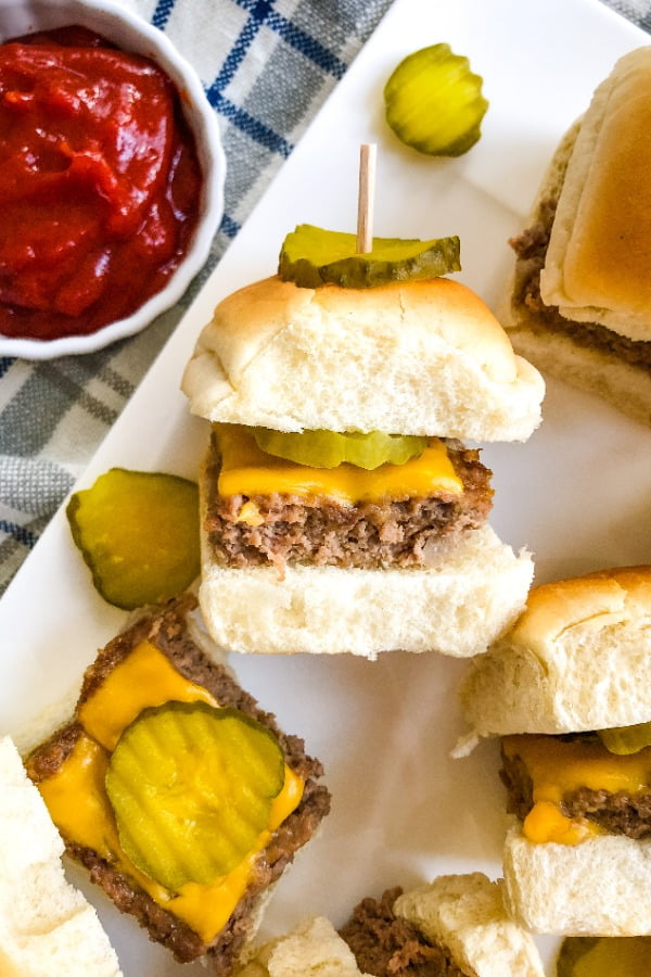 cheeseburger slider with dill pickle chip