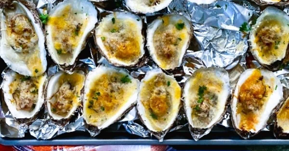 baked oysters with 2 kinds of cheese