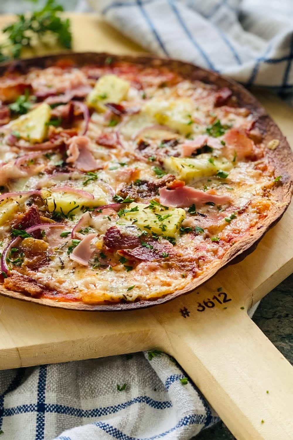 Hawaiian Tortilla Pizza with Ham and Pineapple