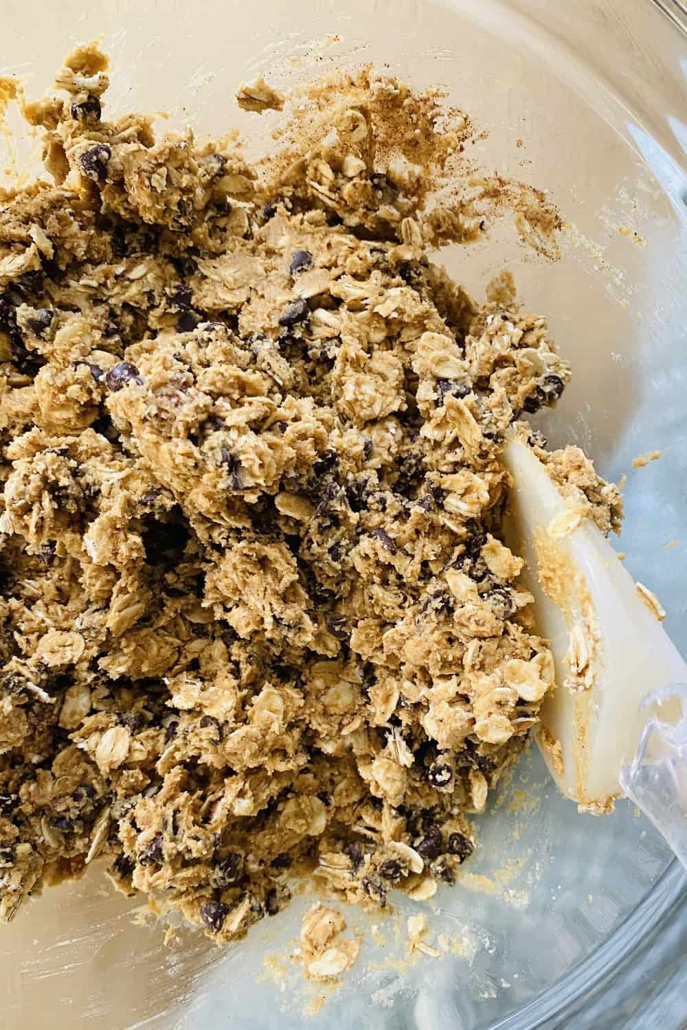 mixture for peanut butter energy balls