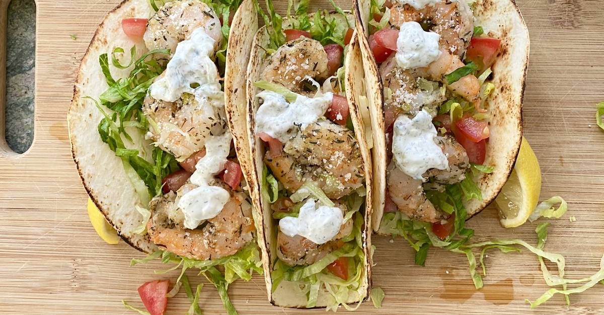shrimp tacos recipe with tzatziki sauce