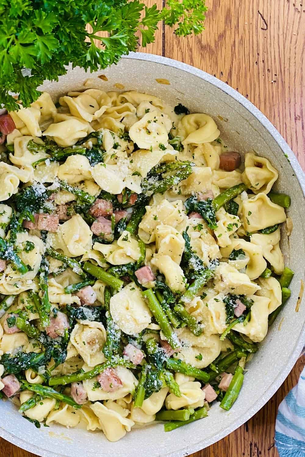 Tortellini Pasta with Asparagus, Spinach, and Ham
