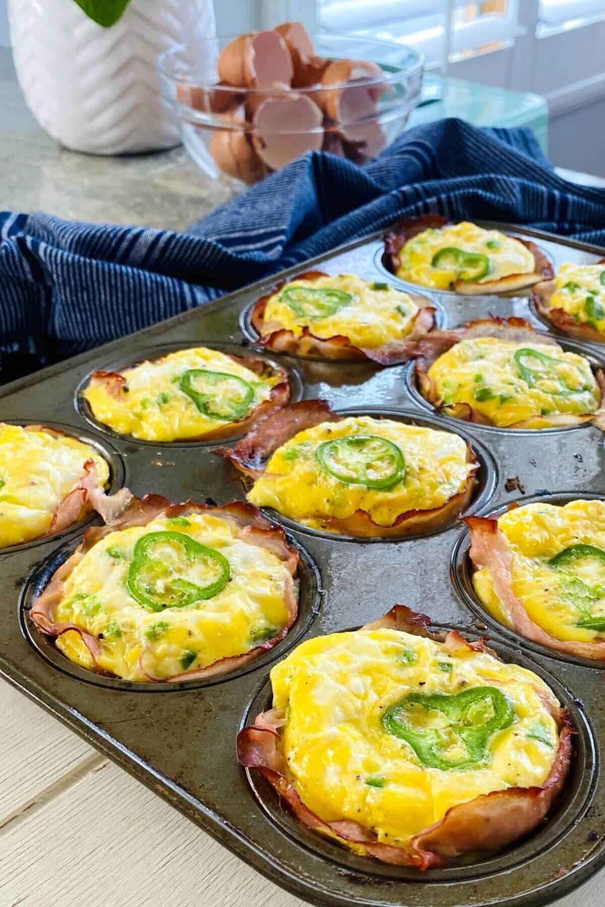 Spicy Jalapeno Popper Egg Cups