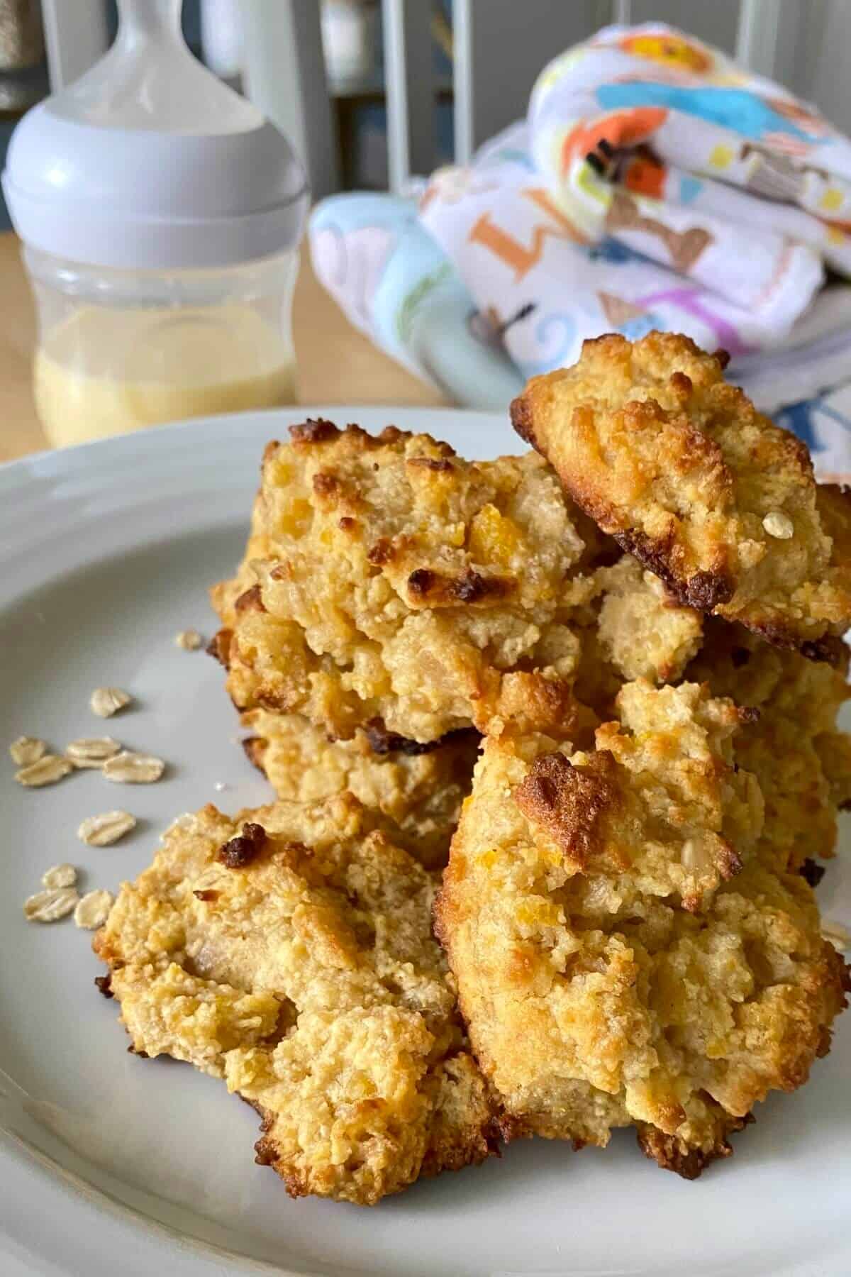 plate with lactation cookies.