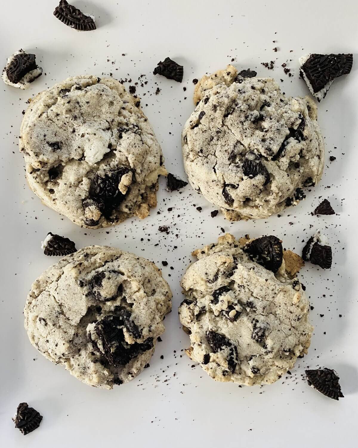 4 Oreo sugar cookies.