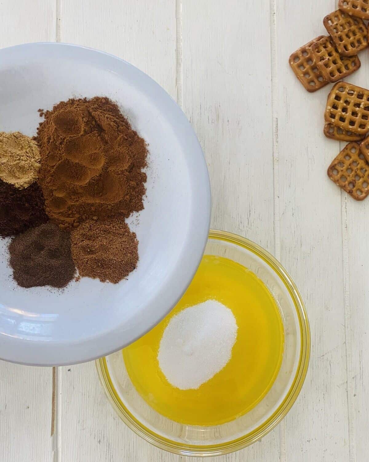 melted butter, sugar, cinnamon, cloves, ginger, allspice.