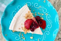 Easy No-Bake Strawberry Cheesecake with Vibrant Berry Drizzle
