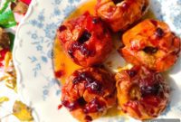 Fall 2020 Comfort: Baked Apples and the Quest for Normal