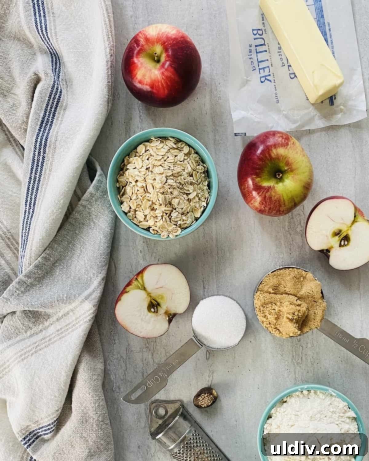 apples, butter, flour, brown sugar, sugar, nutmeg, rolled oats