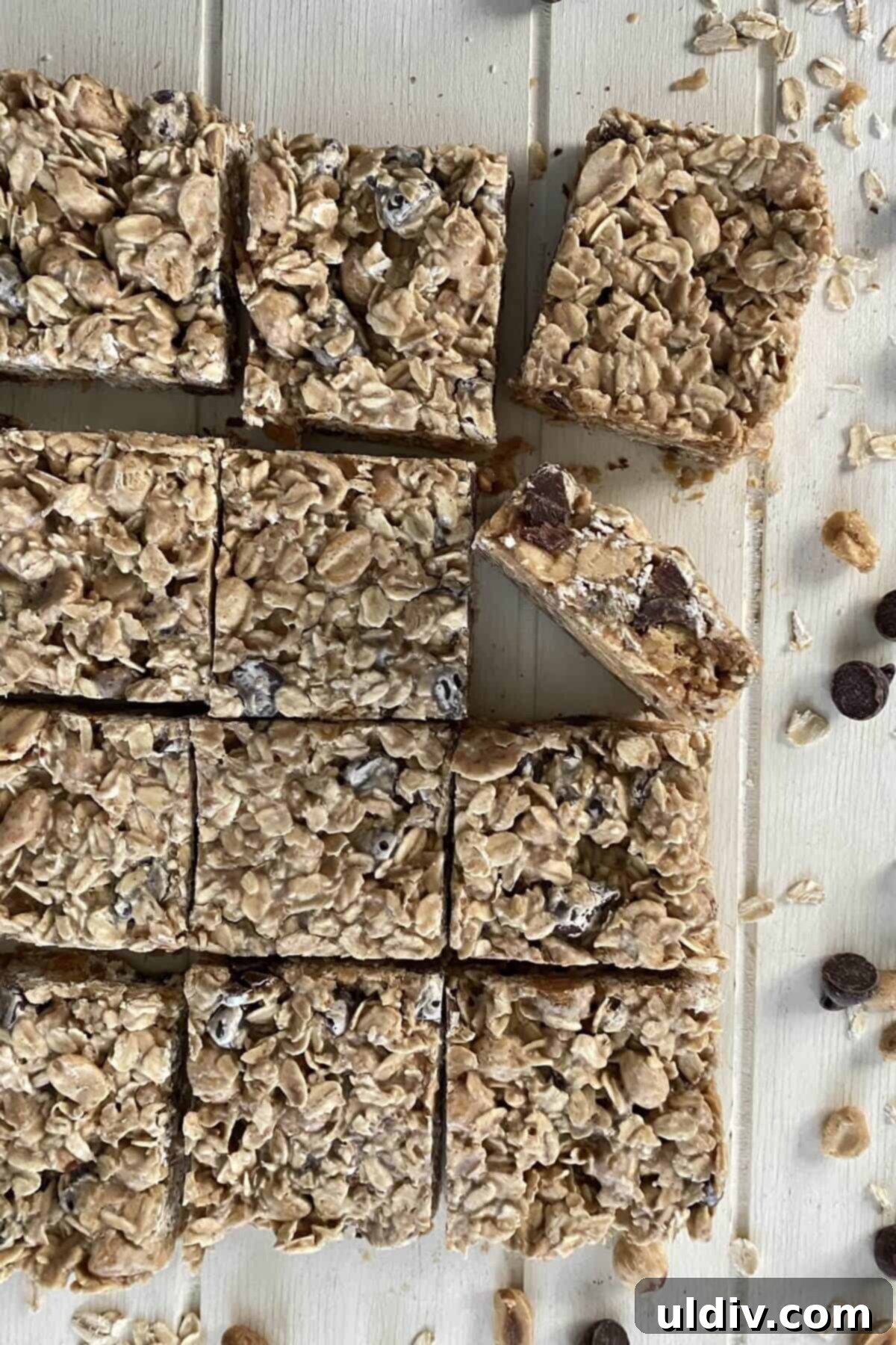 Chewy Chocolate Chip Peanut Butter Oat Bars 2 Perfectly cut squares of peanut butter oat bars, ready to eat.