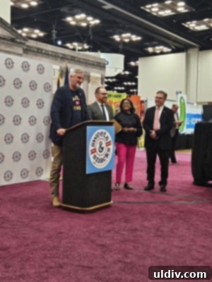 Dignitaries at the Sweets & Snacks Expo opening ceremony