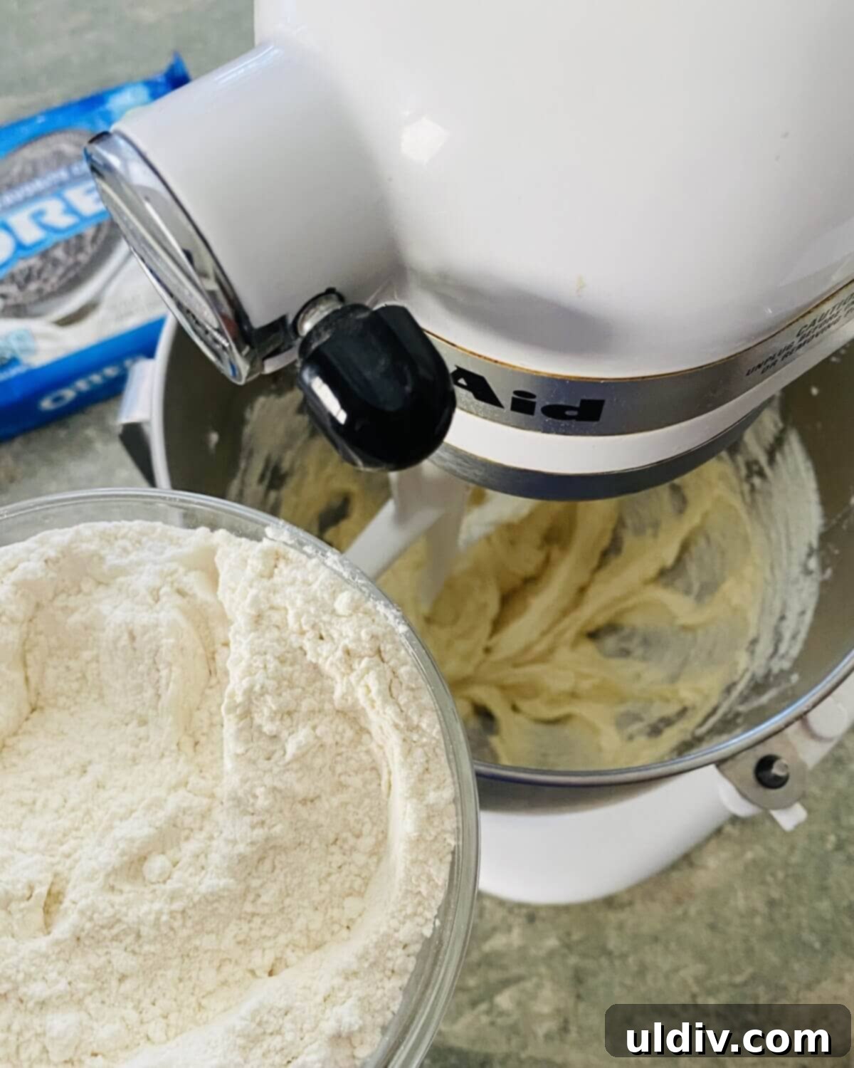 No Spread Oreo Sugar Cookies 5 adding dry ingredients to batter.