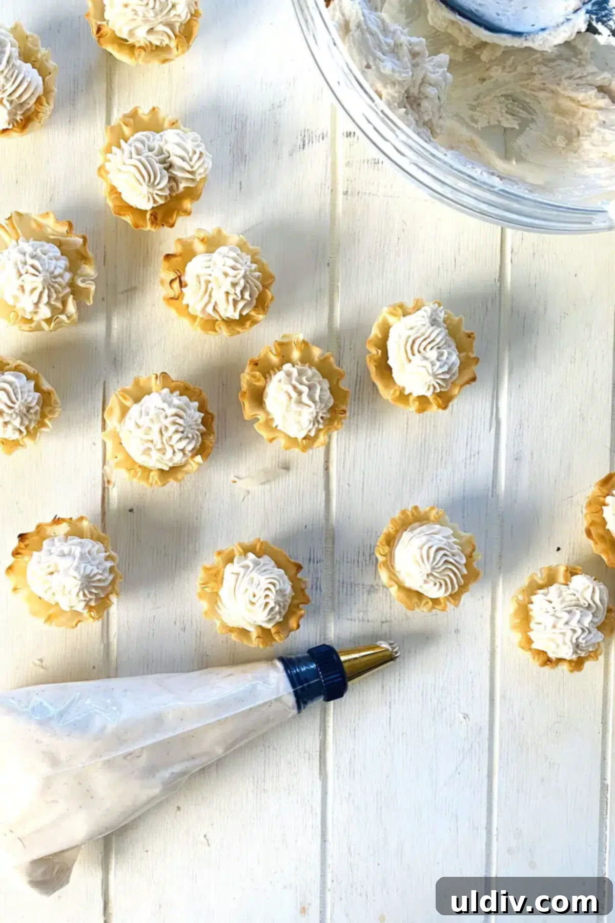 Simple Philadelphia No-Bake Cheesecake Bites 9 Cheesecake filled phyllo cups.