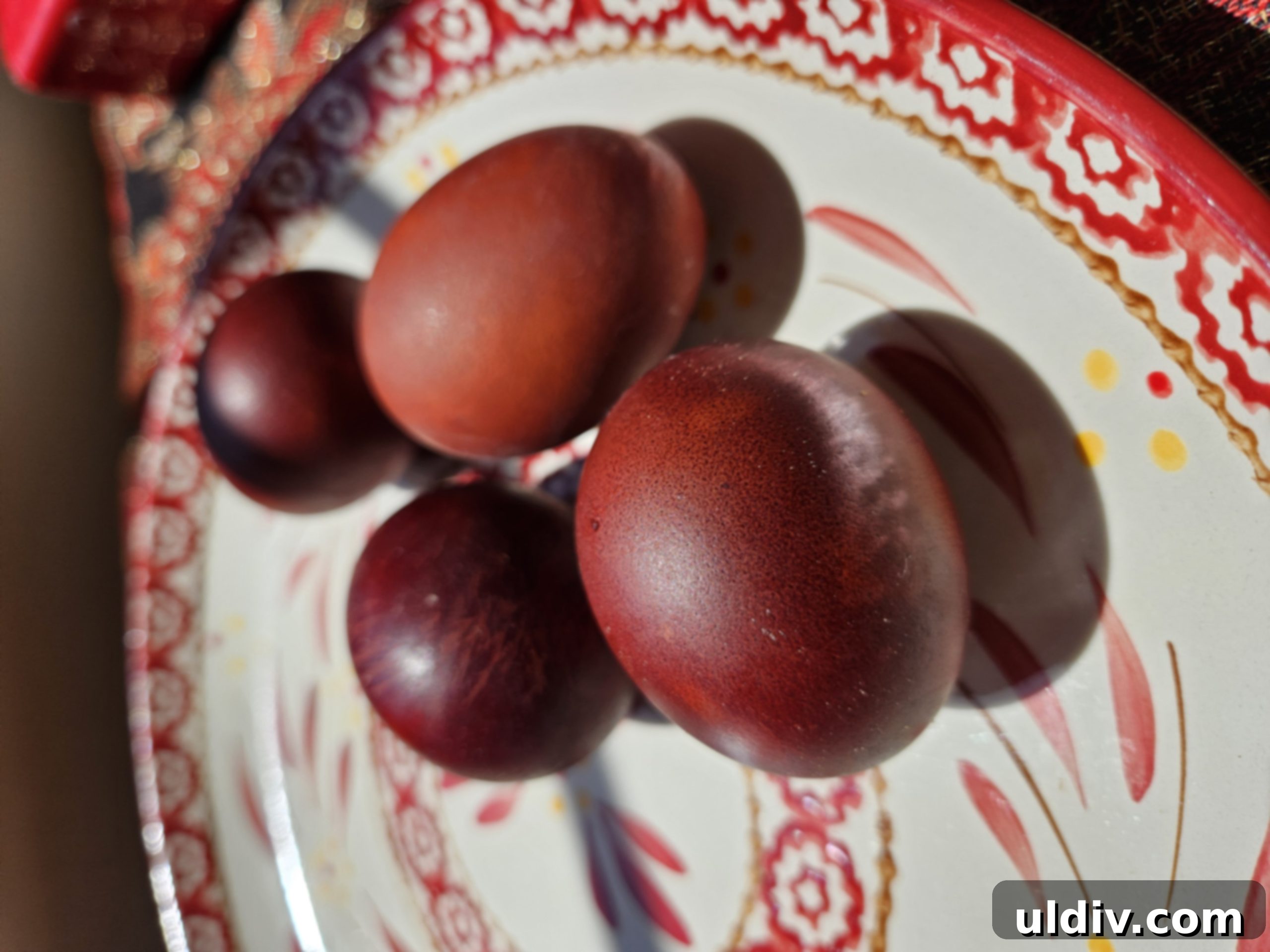 Natural Easter Egg Dyeing 2 img 20037 1 scaled