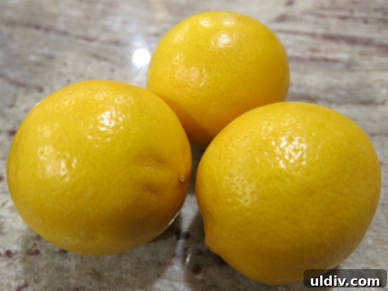 Lemon Zest Storage & Uses 4 Assorted organic unwaxed lemons in a bowl