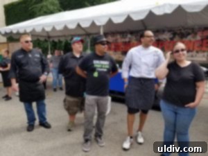 The five finalists of Chicago Culinary Fight Fest, from left to right: Chefs Mark Gaylord, Kristopher Schoenberger, Turon Cummings, Gary Davis, and Bridget Mooney.