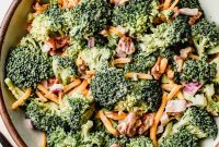 Keto Broccoli Salad with Bacon, Cheddar & Creamy Dressing