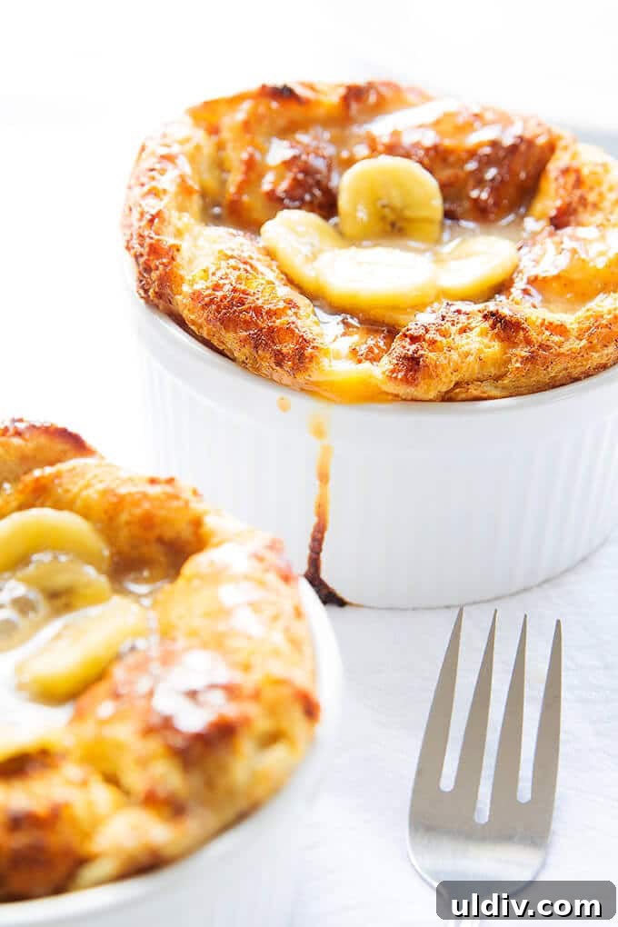 Louisiana Bread Pudding - How to make bread pudding Louisiana style! Louisiana Bread Pudding in ramekins.